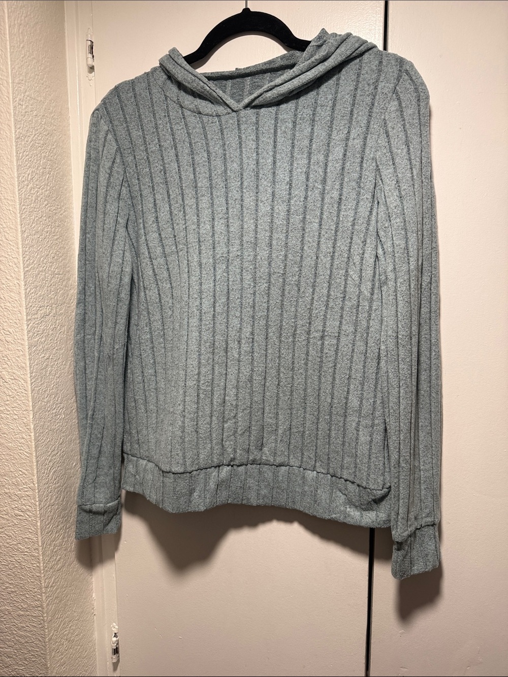 Cozy Ribbed Hooded Sweater - Light Blue/ Gray